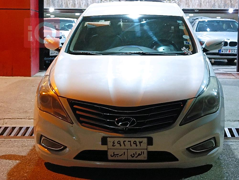 Hyundai Azera